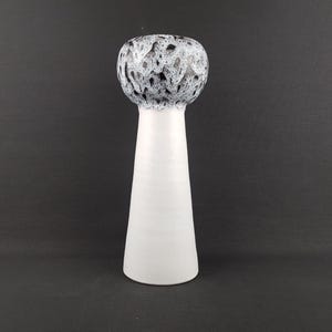 Vintage ALBERT KIESSLING White and Black Fat Lava Vase with Blueish Glow East German Pottery 1950s