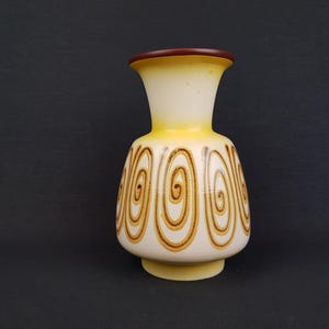 Vintage SCHLOSSBERG KERAMIK con decoro unico a vortice giallo e marrone, ceramica della Germania occidentale, anni &#39;60-&#39;70