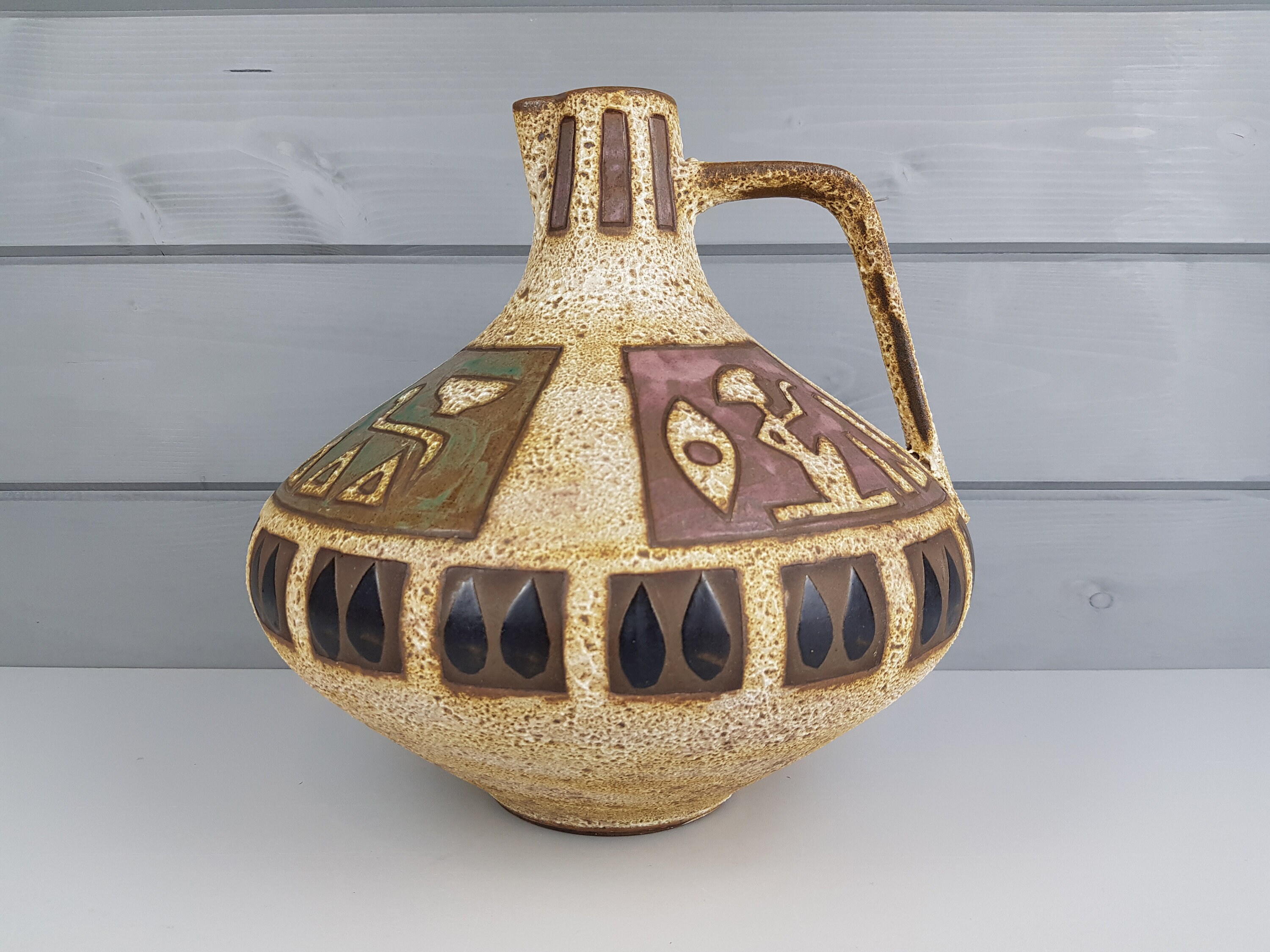 【ドイツ Ceramanoの花瓶】ヴィンテージ 392 Vintage CERAMANO Vase With Amon Decor 201 West German Pottery