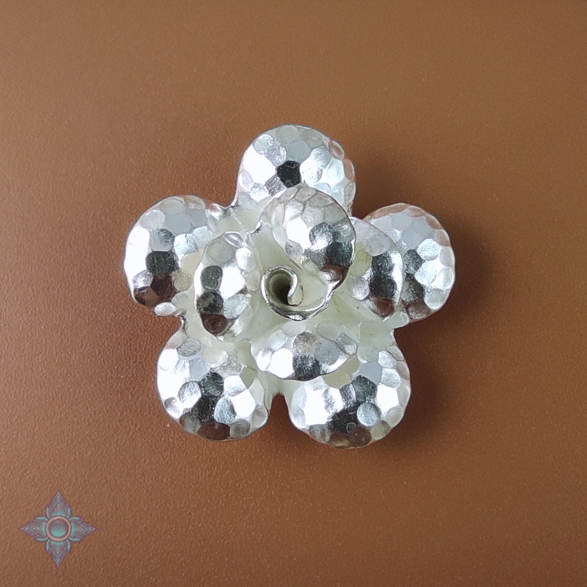 カレンシルバー98％ ビ一ズ 6個 バラ売り可 カレンシルバー98％ ビ一ズ 6個 バラ売り可 ビーズ指輪 花