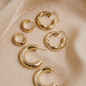 Gold Chunky Hoop Earrings, 18K Gold Filled, Thick Gold Hoop Earrings, , Croissant Hoop Earrings, Chunky Gold Earrings
