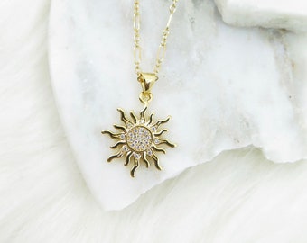 Gold Sun Coin Pendant Necklace, Sun Necklace,Birthday Gift, Graduation Gift, Layered Necklace,Minimalist Necklace, everyday necklace