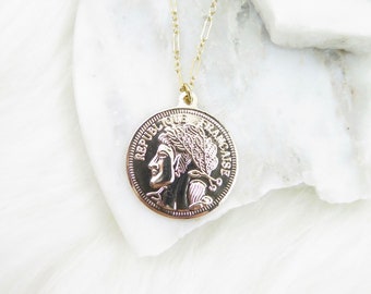 Coin Medallion Necklace, 14K Gold Filled necklace, Statement necklace, Birthday Gift, Everyday necklace, Layered necklace, Coin Necklace