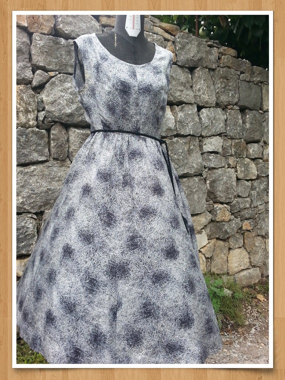 Genuine 50's dress silk pin up dress hand sewn fu… - image 1