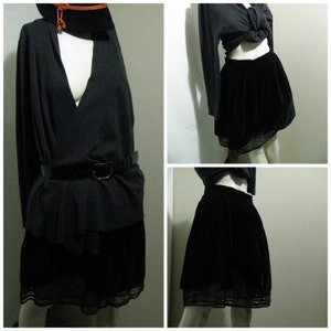 velvet vintage black skirt  40 boho velvet skirt whit underskirt made of tulle side black rose shapped velvet fabri gotic skirt retro style
