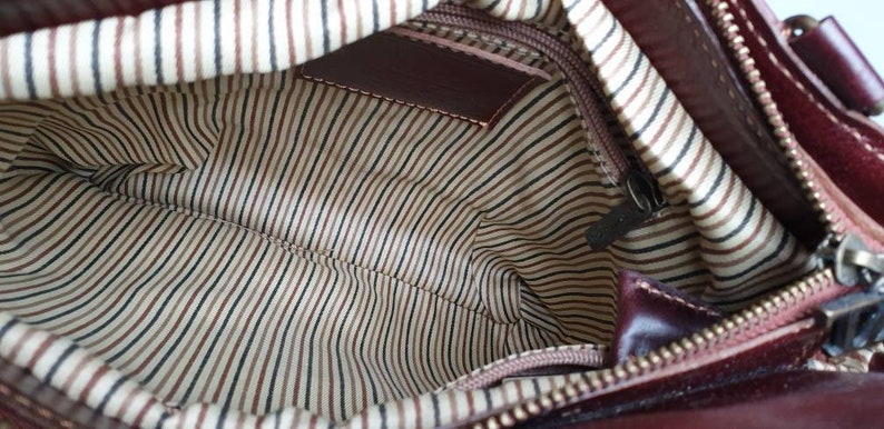 Tuscany Leathr artiganal leather bag backpack adjustable stripes urban look luxury bag striped textile lining burgundy leather preloved bag image 9