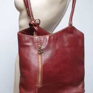 Tuscany Leathr artiganal leather bag backpack adjustable stripes urban look luxury bag striped textile lining burgundy leather preloved bag image 2