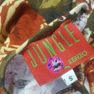 KENZO t-shirt made in itali pure cotton beaztiful flower patern Jungle by Kenzo top vintage item from 90 new condition number S rare vintage
