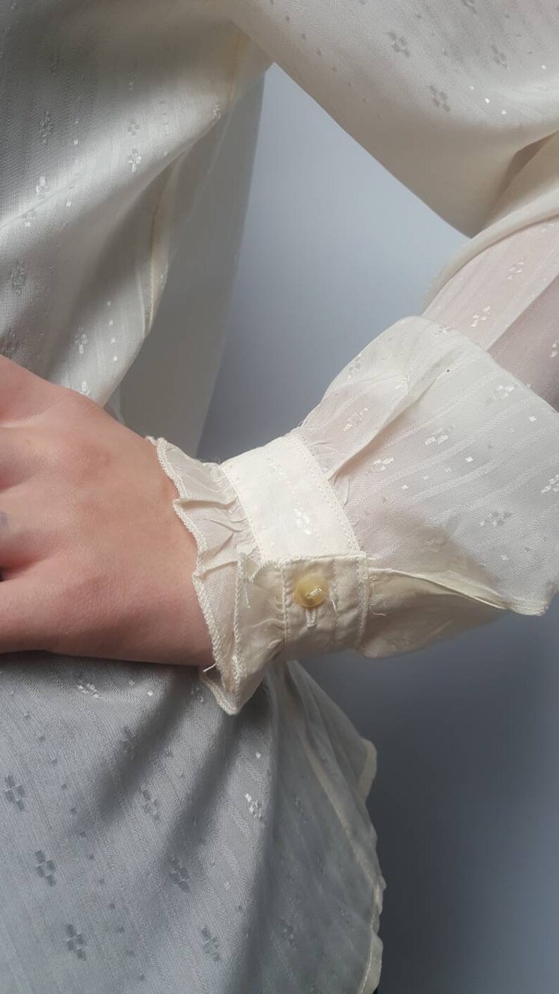 White vintage blouse made by Primavera Firenze ruffle collar and cuffs 50s blouse rayon silk blouse retro style fashion blouse ivory white image 3