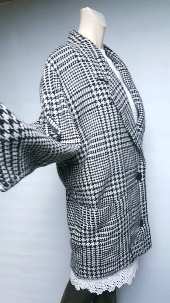 Vintage Byblos coat designe wool late 80s black an