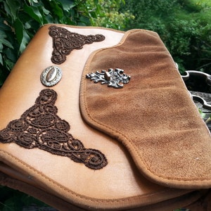 met de hand gemaakt handwerk NIKOLAOS gemaakt in griekenland puur lederen portemonnee metalen handvat gebruikt condision boho boho look tas, uniek design whit lance