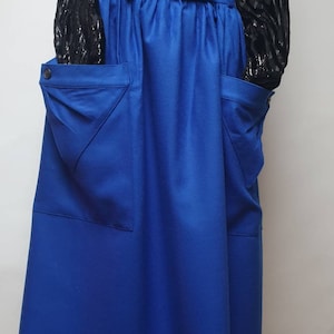 80s Luisa Spagnioli wool skirt whit big pockets front and additional belt perfect condition vintage blue wool skirt designe vintage skirt