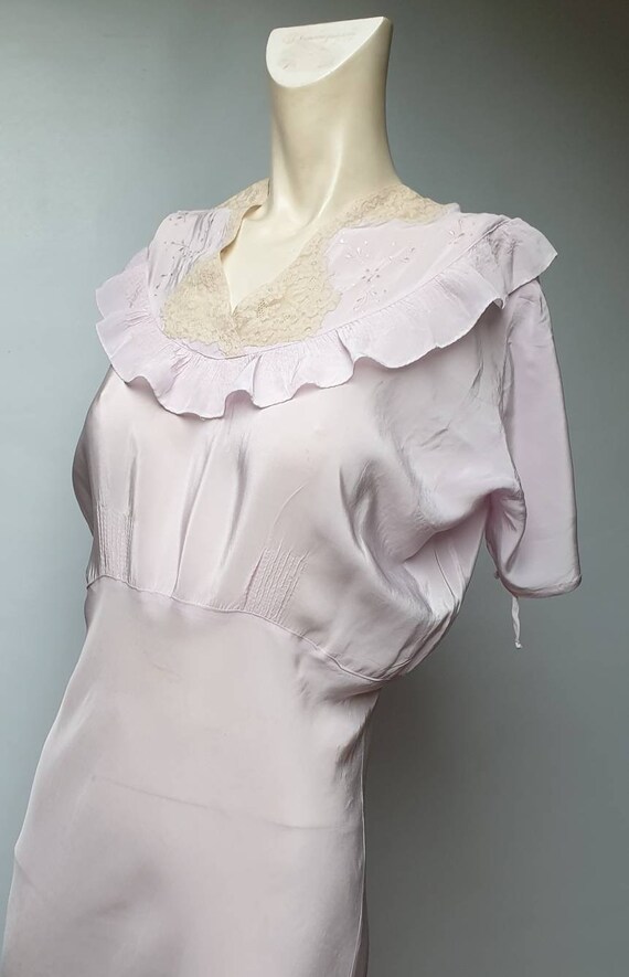 Vintage 40s saten silk robe embroideri and lace de
