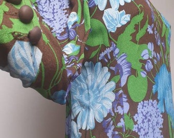 Vintage 70s floral pattern dress made in italy by Cori original 70s designe dress fit more vintage styles mod dress seventies vintage dress