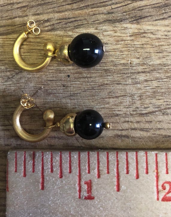 Gold Hoop and Pearl Teardrop Earrings - Interchan… - image 4