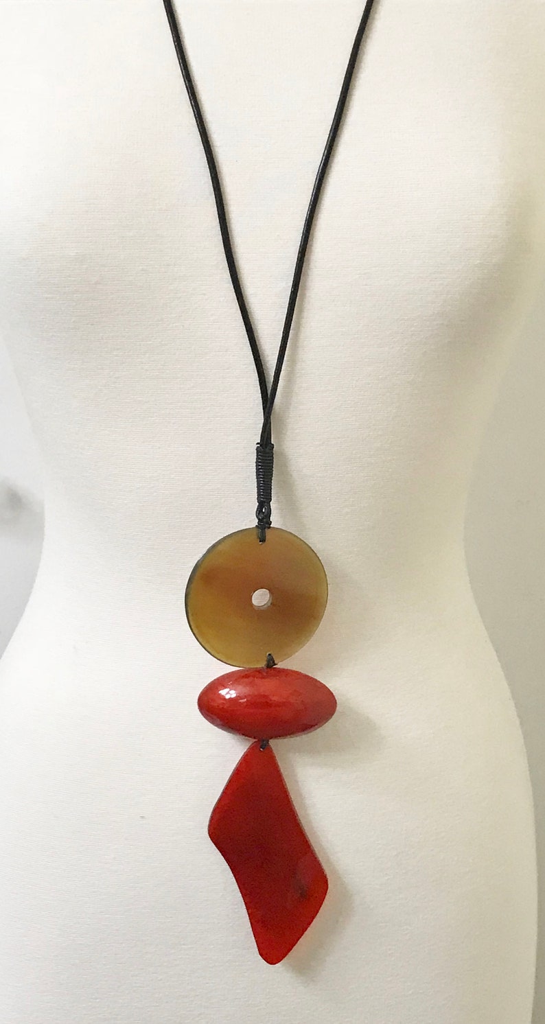 Monies Style Leather /& Red Buffalo Horn Statement Designer Long Pendant Necklace