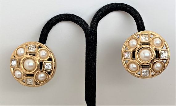 Vintage Gold Tone Pearl & Crystal Large Clip on Earrings