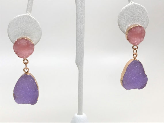 Gorgeous Pink & Purple Faux Druzy Gold Tone Pierced Dangle Earrings