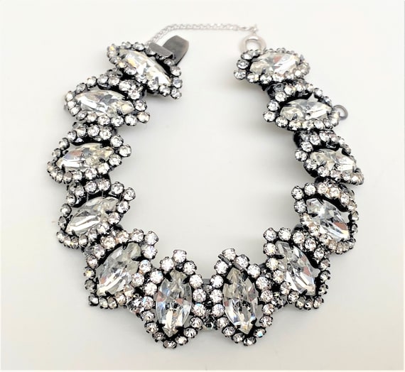 Vintage Weiss Clear Rhinestone Silver Tone Bracelet Iridescent