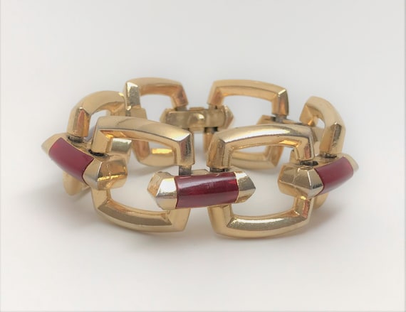 Vintage Clarins Paris Ruby Red Lucite Gold Tone Link Bracelet
