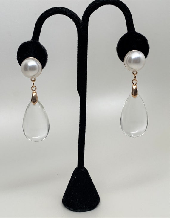 Beautiful Faux Pearl & Clear Glass Tear Drop Pierced Earrings
