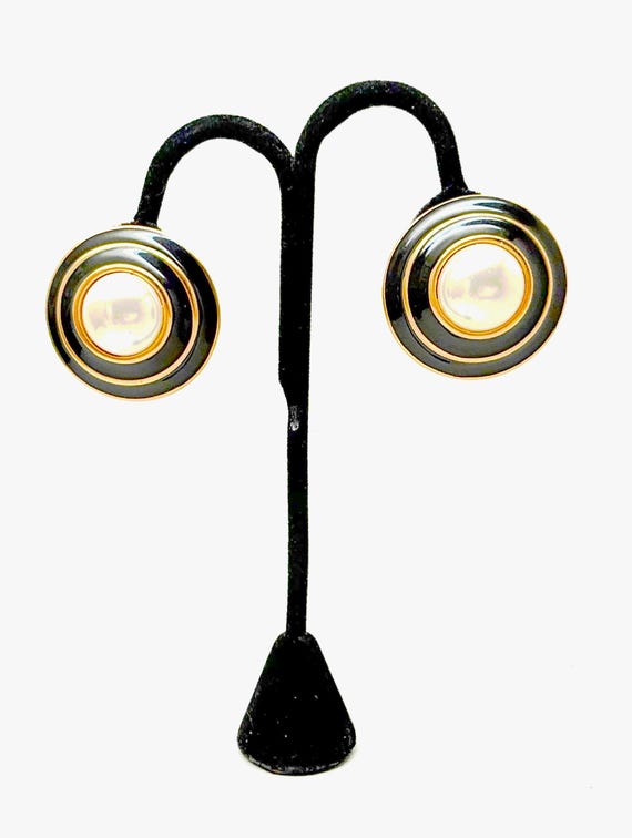 Vintage Gold Tone Black Enamel & Faux Pearl Clip on Earrings