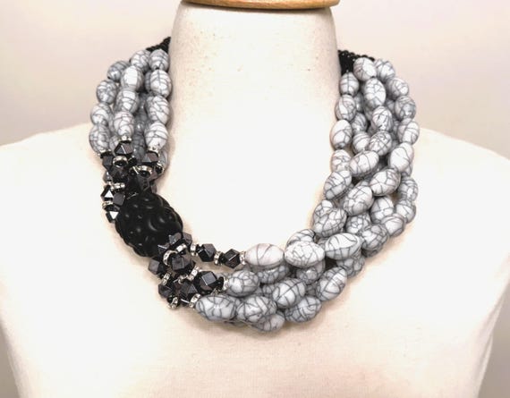 Gorgeous Gray & Marbleize Resin Beads Multi Strand Necklace