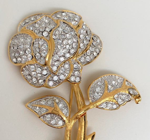 Vintage Nolan Miller Clear Crystal Rhinestones Flower Pin Gold Tone Pin Brooch