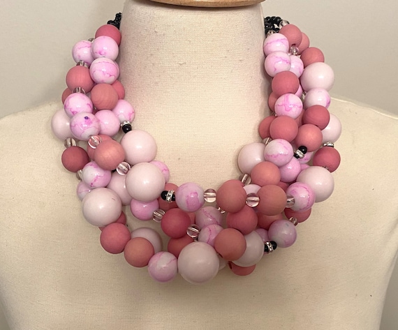 Modernistic Necklace Several Tones of Pink Resin With Rhinestone Rondelles