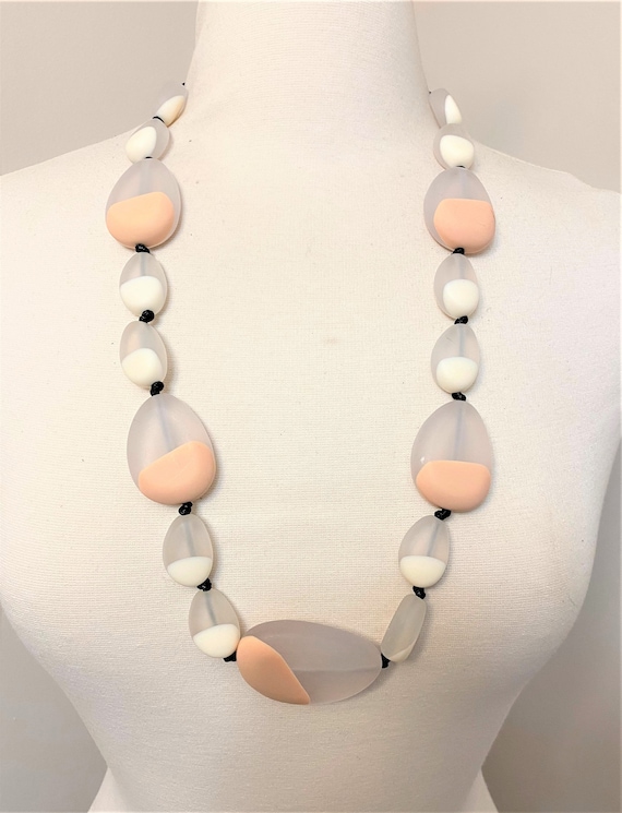 Beautiful Pastel Color Modernistic Resin Long Necklace