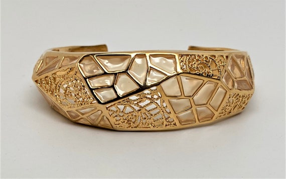 Gorgeous Modernistic Design Gold Plated & Lucite Cuff Bracelet