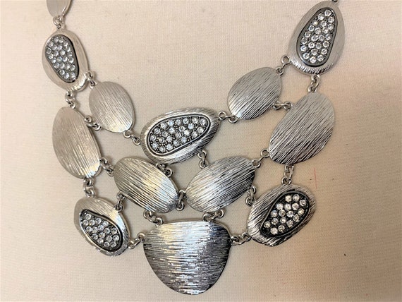 Beautiful Silver & Gunmetal Tone With Rhinestones Necklace