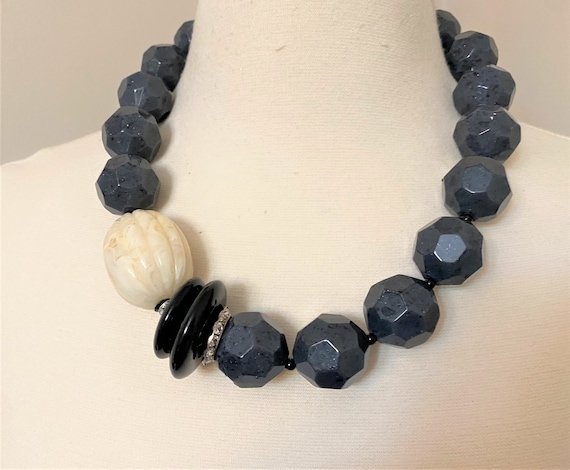 ANGELA CAPUTI Large Faceted Gray Resin Beads Neck… - image 1