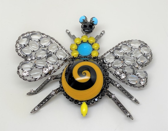 Chris Crouch's Moans Couture Art Glass & Clear Acrylic Cabochons Bee Pin Brooch