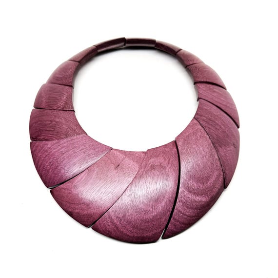 Exquisite Gerda Lynggaard Monies Burgundy Wood Bib Necklace