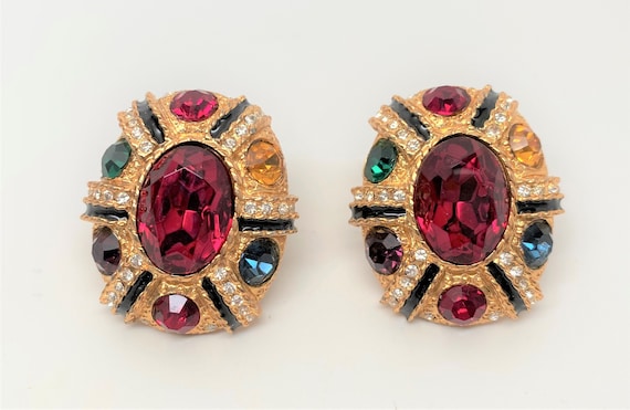 Gorgeous Vintage Gold Tone Cabochon Rhinestone Clip On Earrings