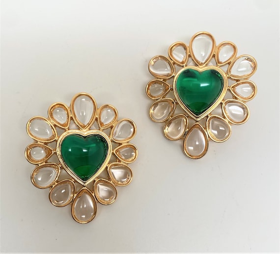 Fab Clear Lucite & Green Heart Glass Cabochon Gold Plated Pierced Long Earrings