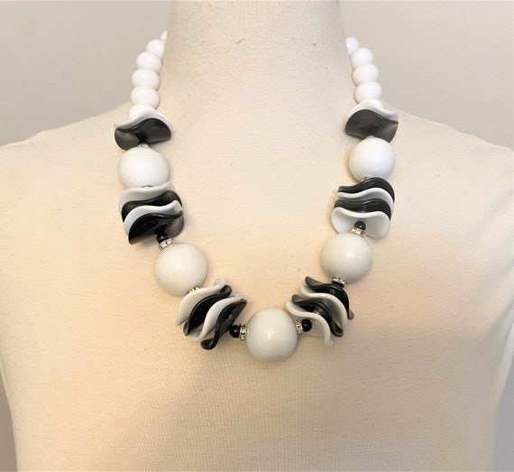 Vintage Black & White Resin Beads, Rhinestone Rondelles Choker Necklace