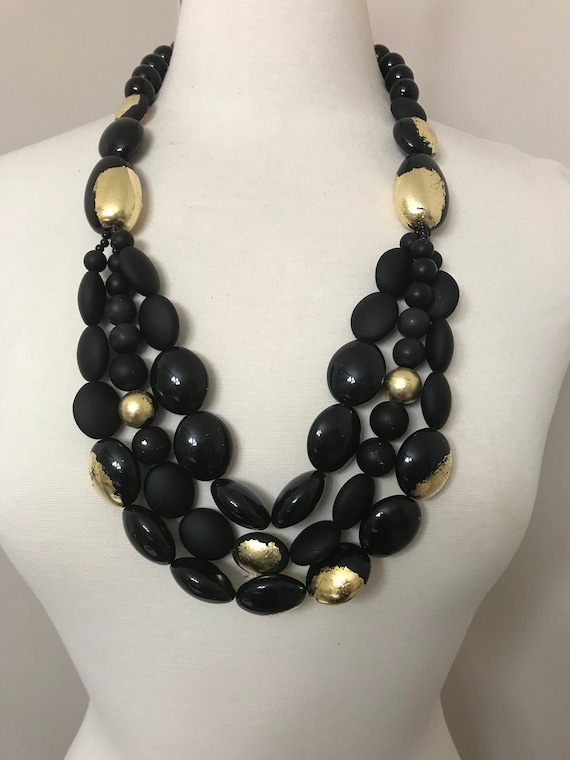 Gorgeous Monies Style Black & Gold Leaf Necklace