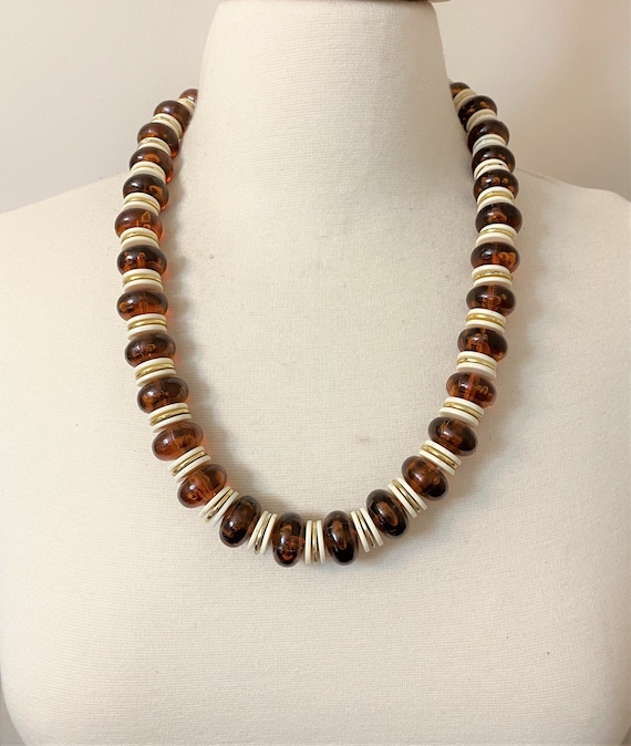 Vintage Resin Off White & Amber Lucite Beads Necklace