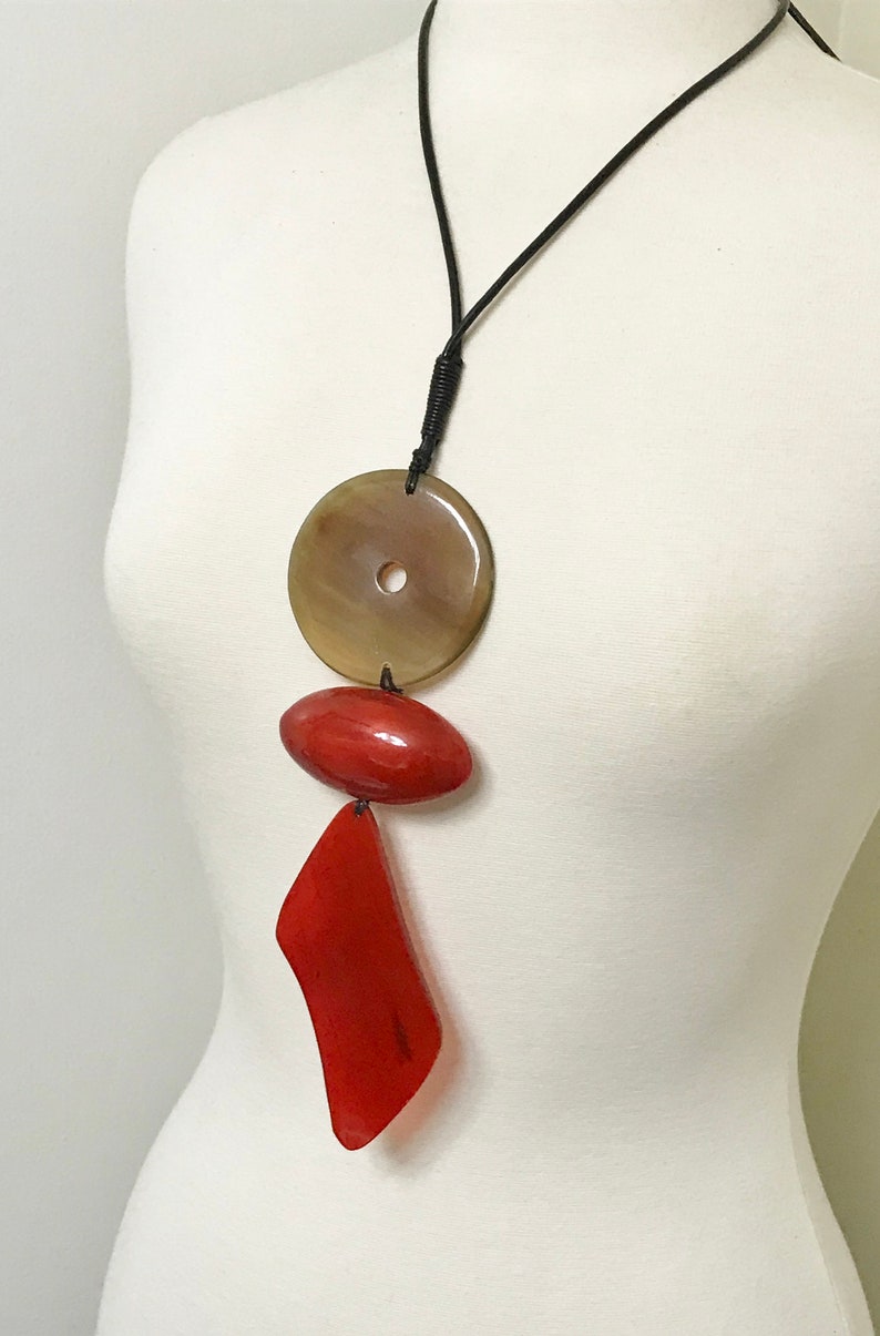 Monies Style Leather /& Red Buffalo Horn Statement Designer Long Pendant Necklace
