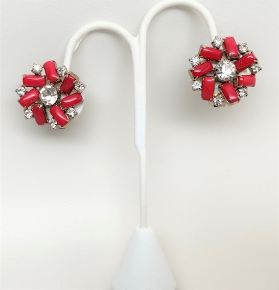 Vintage La Rel Red & Crystal Clear Rhinestones Clip On Earrings
