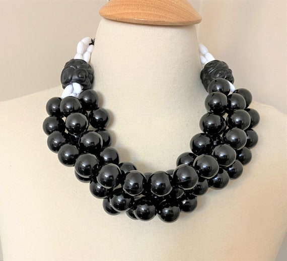 Gorgeous Multi Strand Black & White Resin Beads Necklace Angela Caputi Style