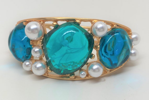 Fabulous Turquoise Blue Jelly Cabochon, Faux Pearl Satin Gold Wide Hinged Cuff Bracelet