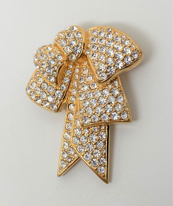 Gorgeous Huge Nolan Miller Crystal Bow Pin Brooch Glamour Collection