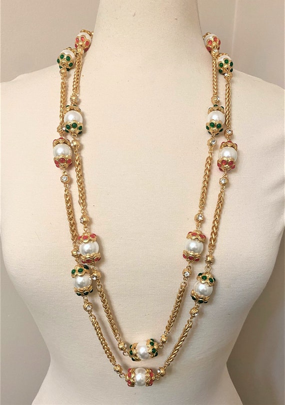 Exquisite Faux Pearl, Crystal & Glass Cabochons Gold Plated Necklace 72" Long