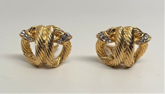 Vintage 1980's Gold Tone & Rhinestones Clip On Earrings