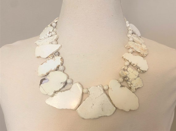 Beautiful Off White & Brown Stone Slab Necklace - image 2