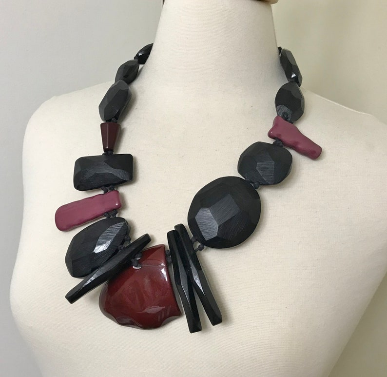 Collier Vintage En Corne Rouge - Style Gerda Lynggard / Catherine Noll Années 70