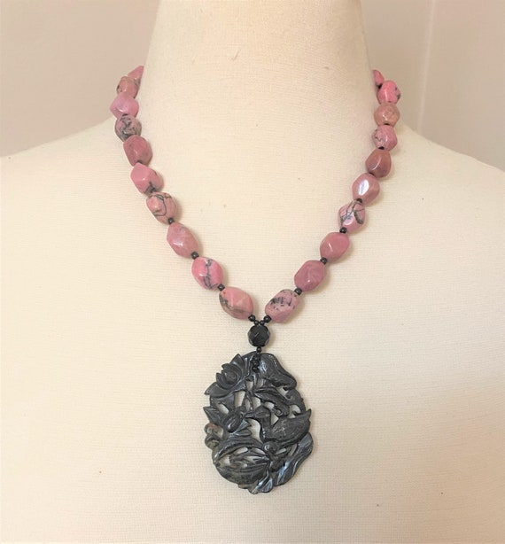 Vintage Natural Pale Pink Stone & Dyed Jade Pendant Necklace